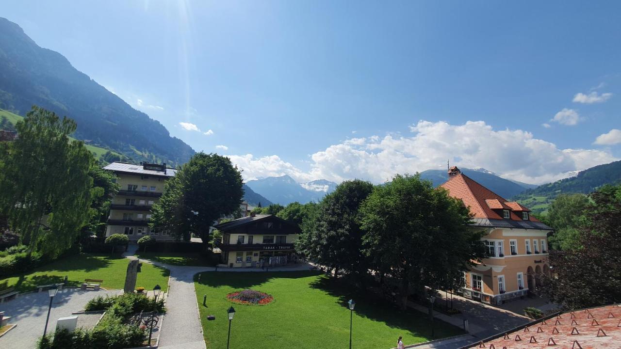 באד הופגסטין Appartements Mayr Inklusive Ganzjaehrig Gratis Zugang Zur Alpentherme Und Im Sommer Kostenlose Bergbahnnutzung מראה חיצוני תמונה